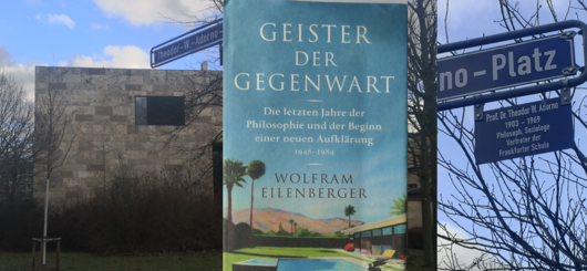 Fotomontage: Buch und Theodor-W.-Adorno-Platz der Goethe-Universität Frankfurt